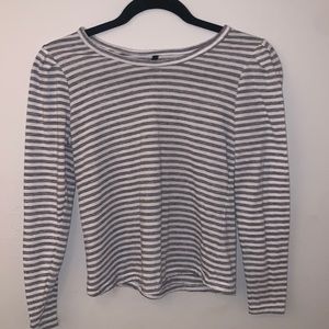 Long sleeve grey & white shirt